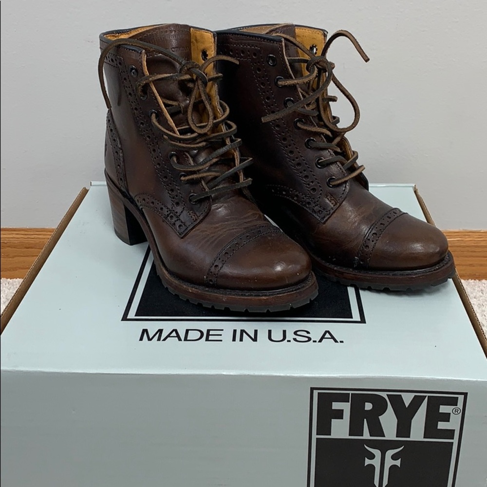 New Sabrina Brogue Frye boot
